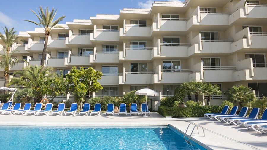 Hotel Globales 4*